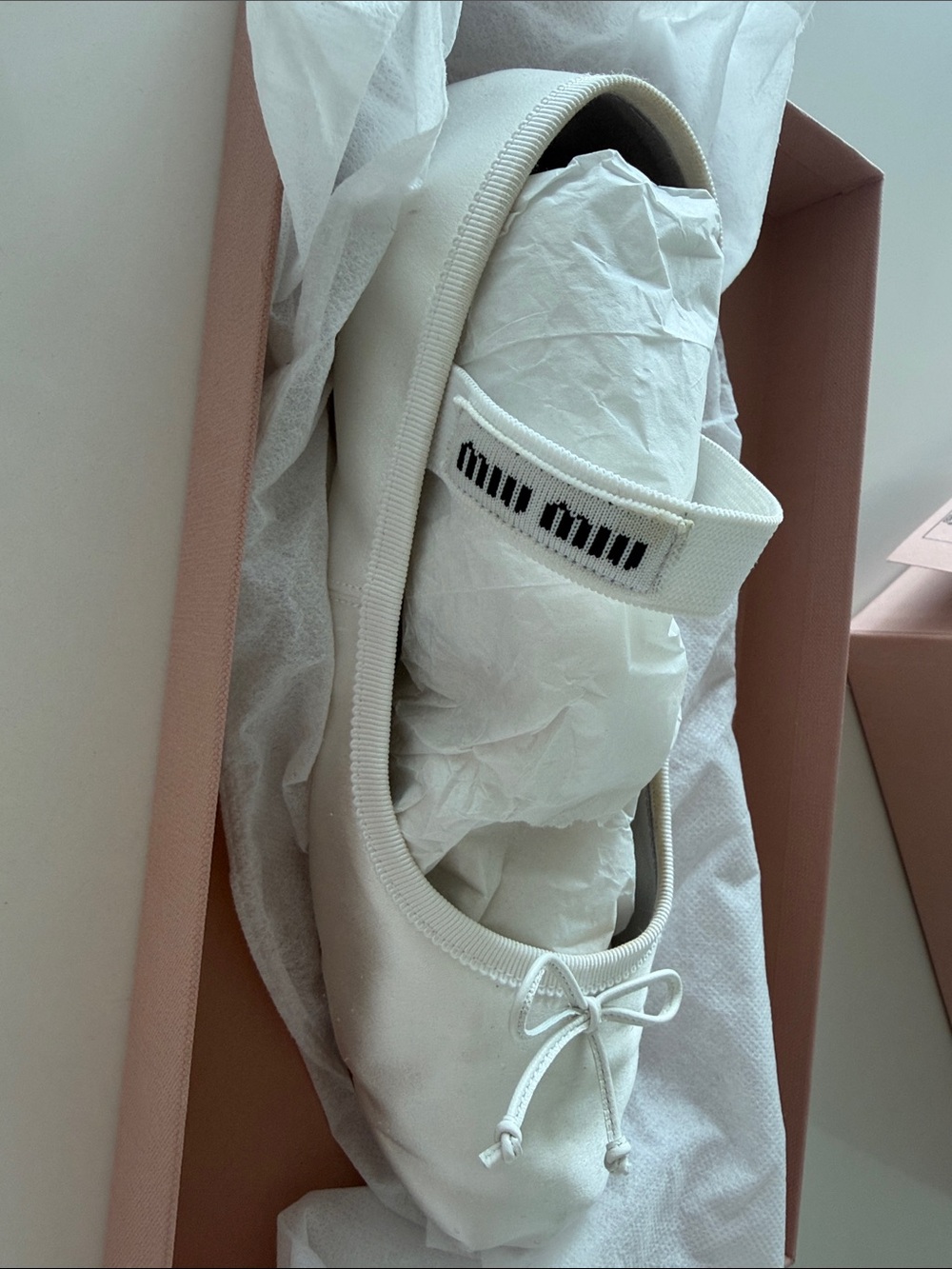 Miu Miu White Satin Ballet Flat with Bow Strap - Picture 3 of 6